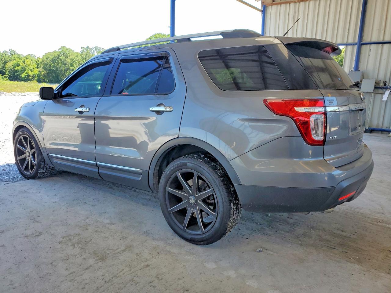 Ford Explorer Xlt