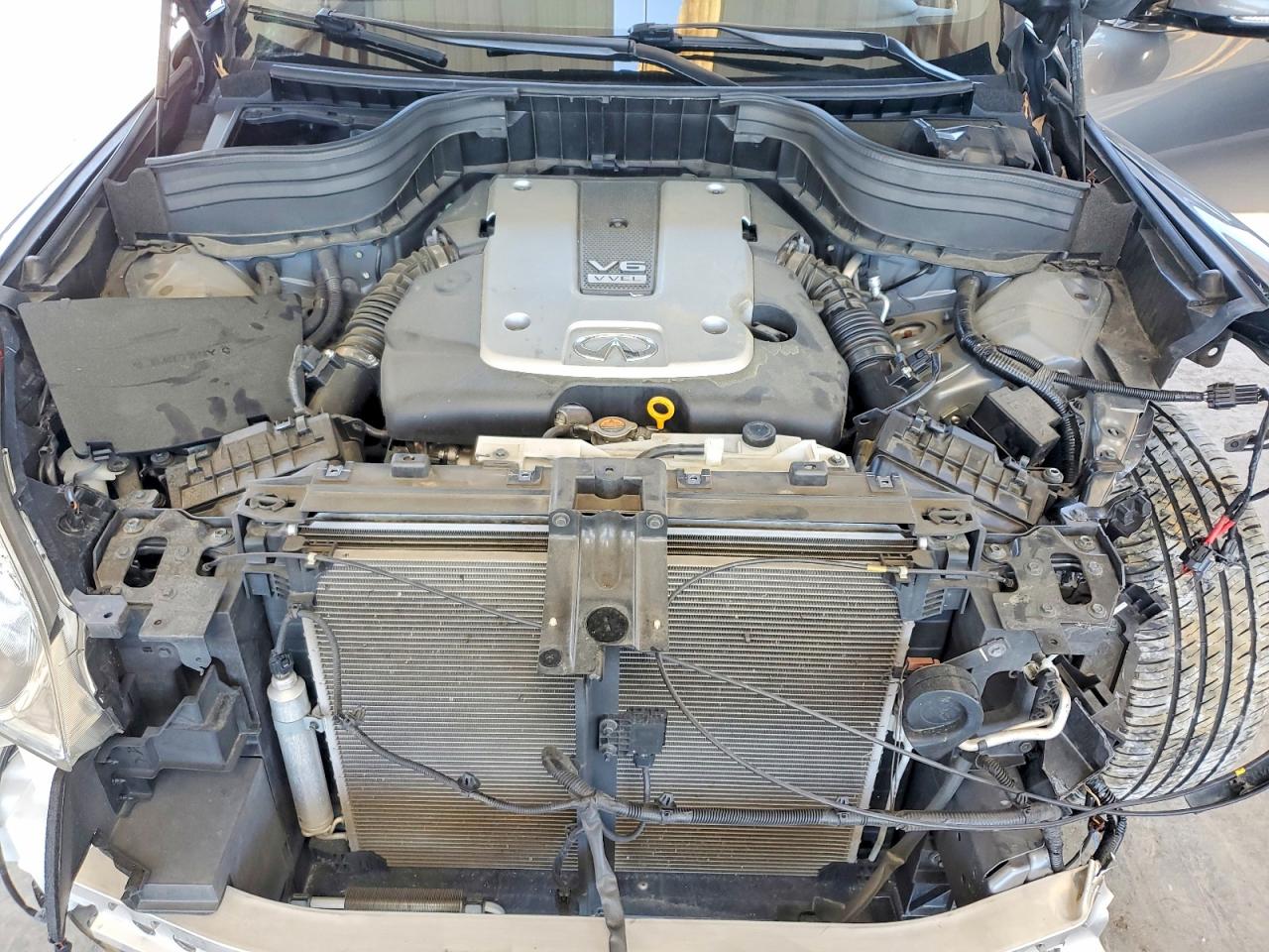 INFINITI Qx Base