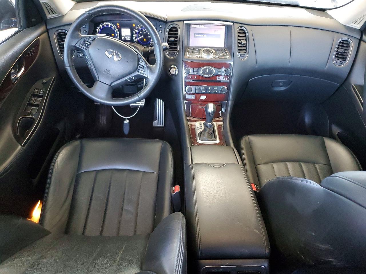INFINITI Qx Base