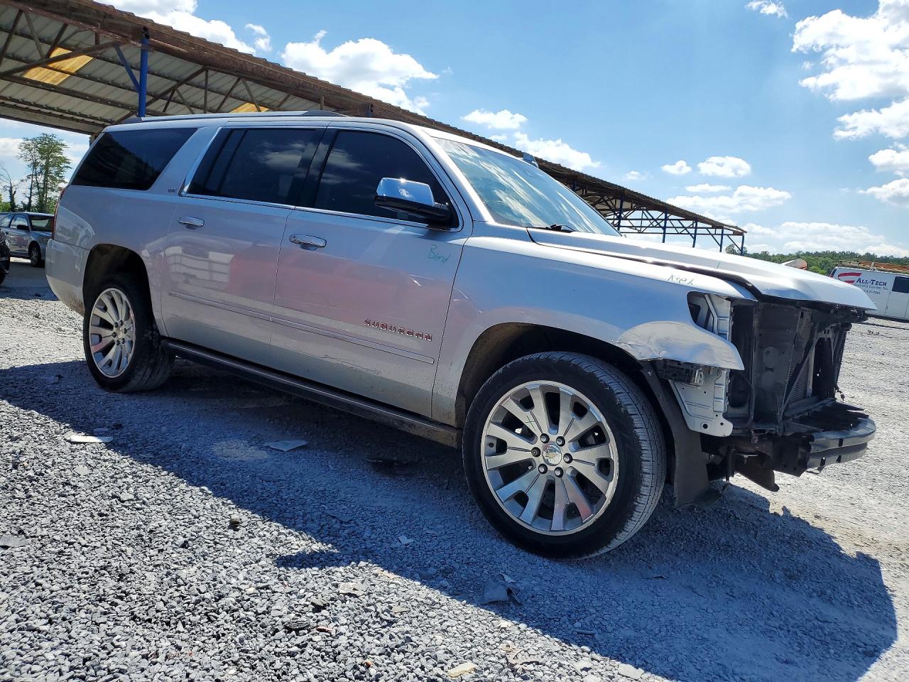 Chevrolet Suburban C1500 Ltz