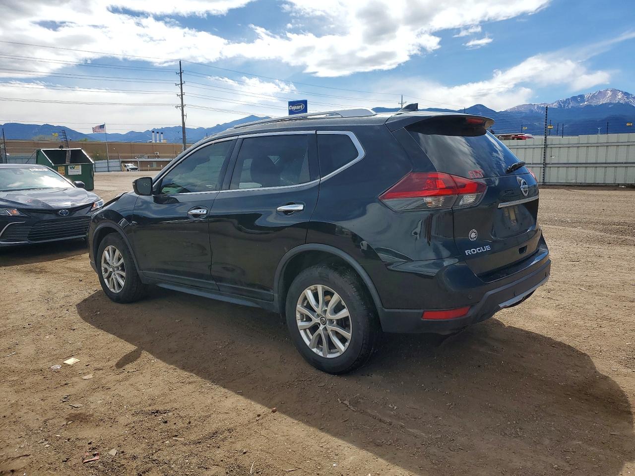 Nissan Rogue Sv