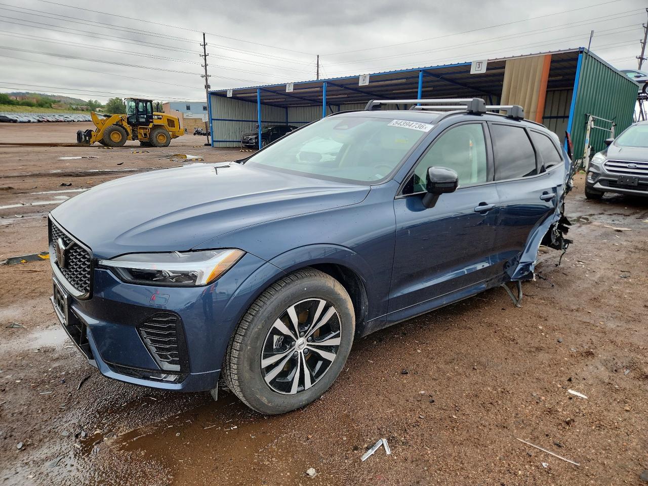 Salvage Volvo XC60 Image
