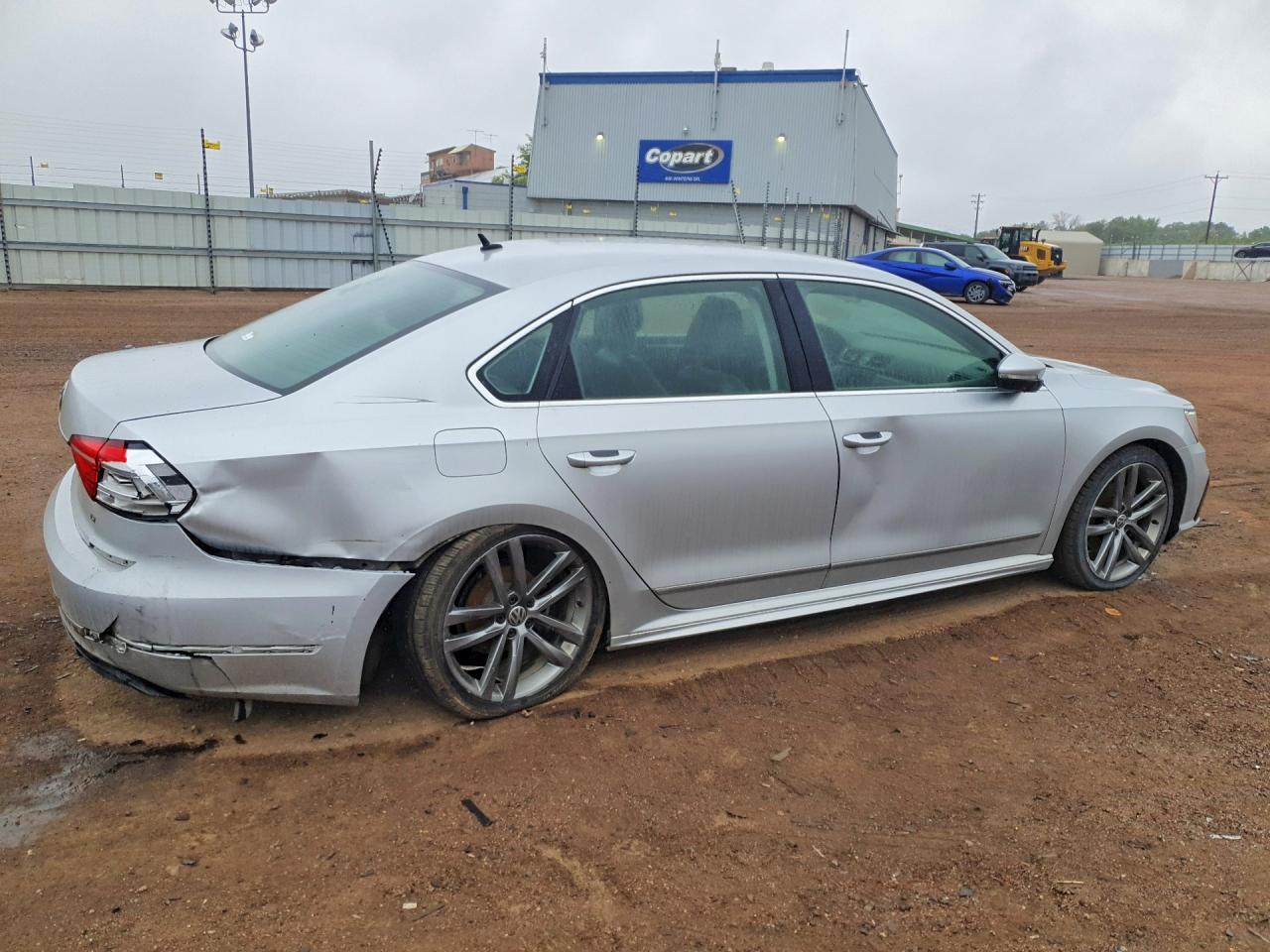 Volkswagen Passat S