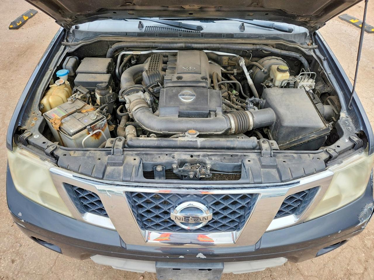 Nissan Frontier S