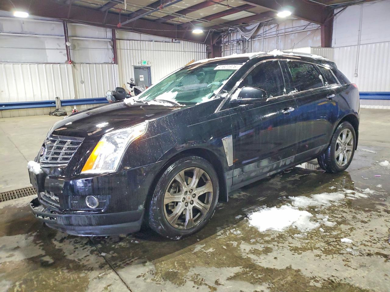 Salvage Cadillac SRX Image