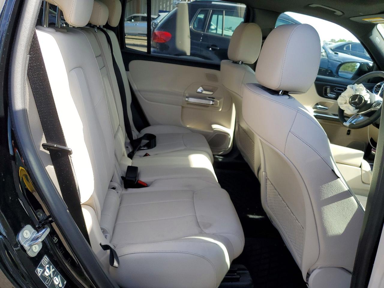 Mercedes-Benz GLB 250 4matic