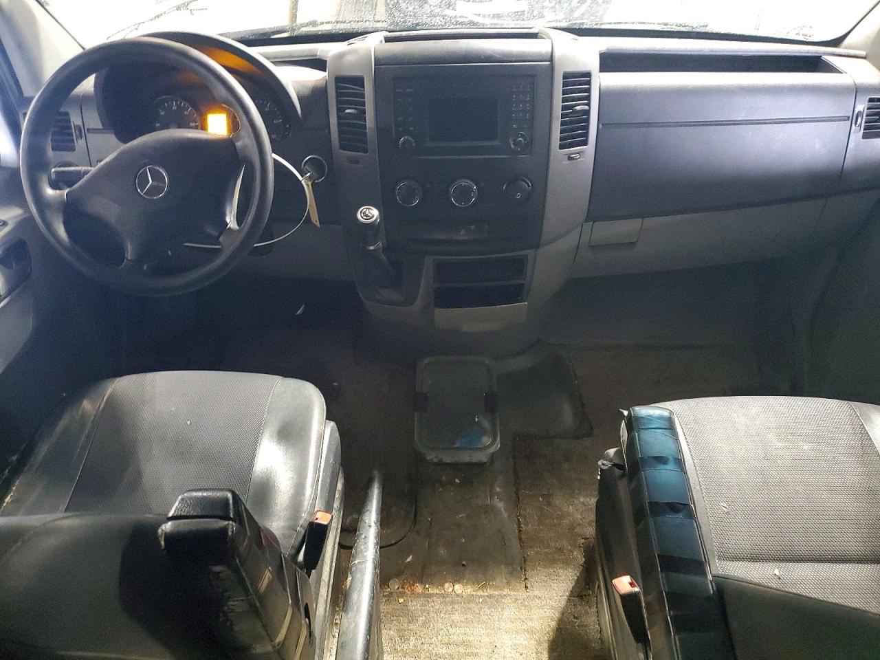 Mercedes-Benz Sprinter 2500