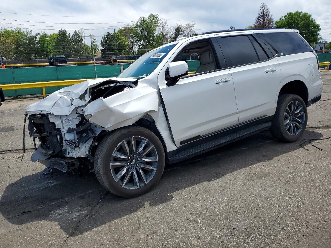Salvage Cadillac Escalade Image