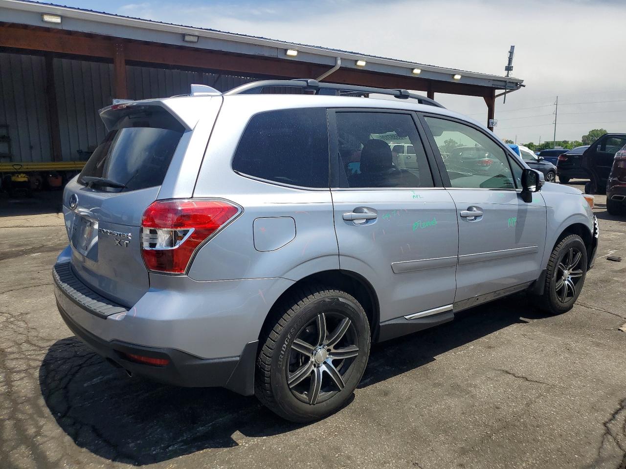Subaru Forester 2.0xt Touring
