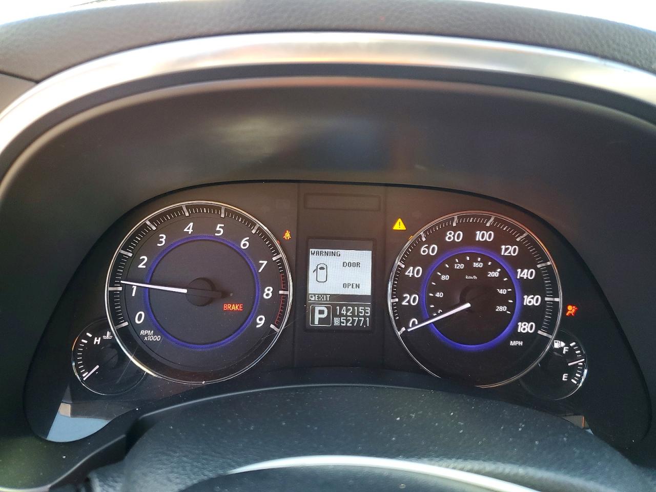 INFINITI Qx Base