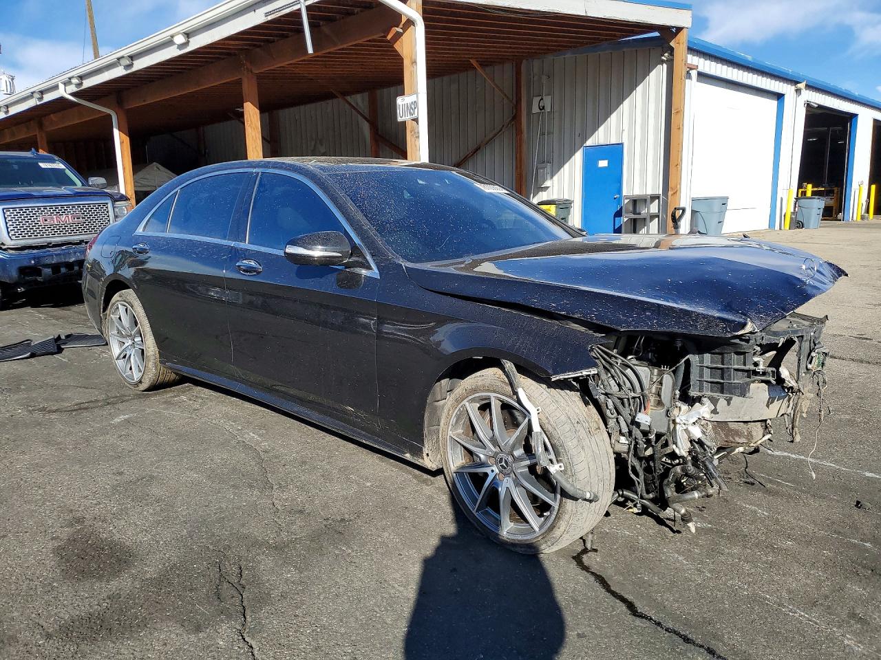 Mercedes-Benz S-Class 560 4matic