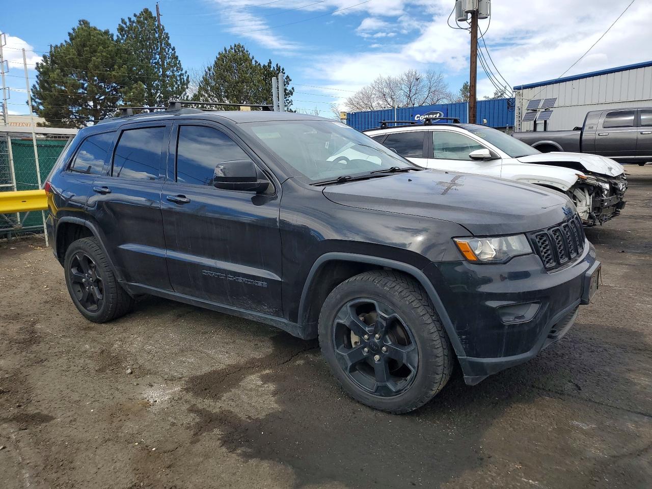 Jeep Grand Cherokee Laredo