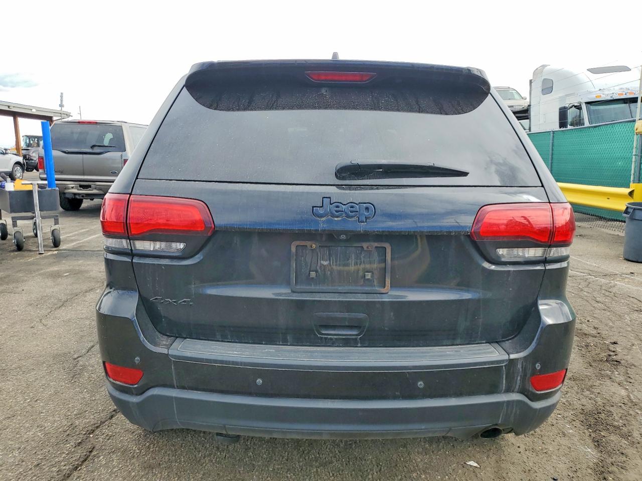 Jeep Grand Cherokee Laredo