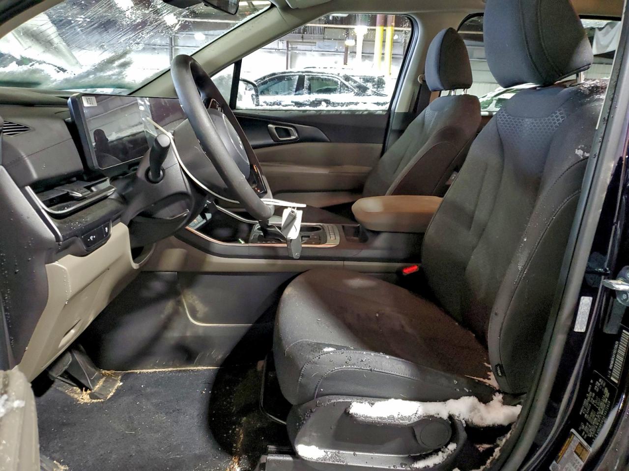 Kia Carnival Lx