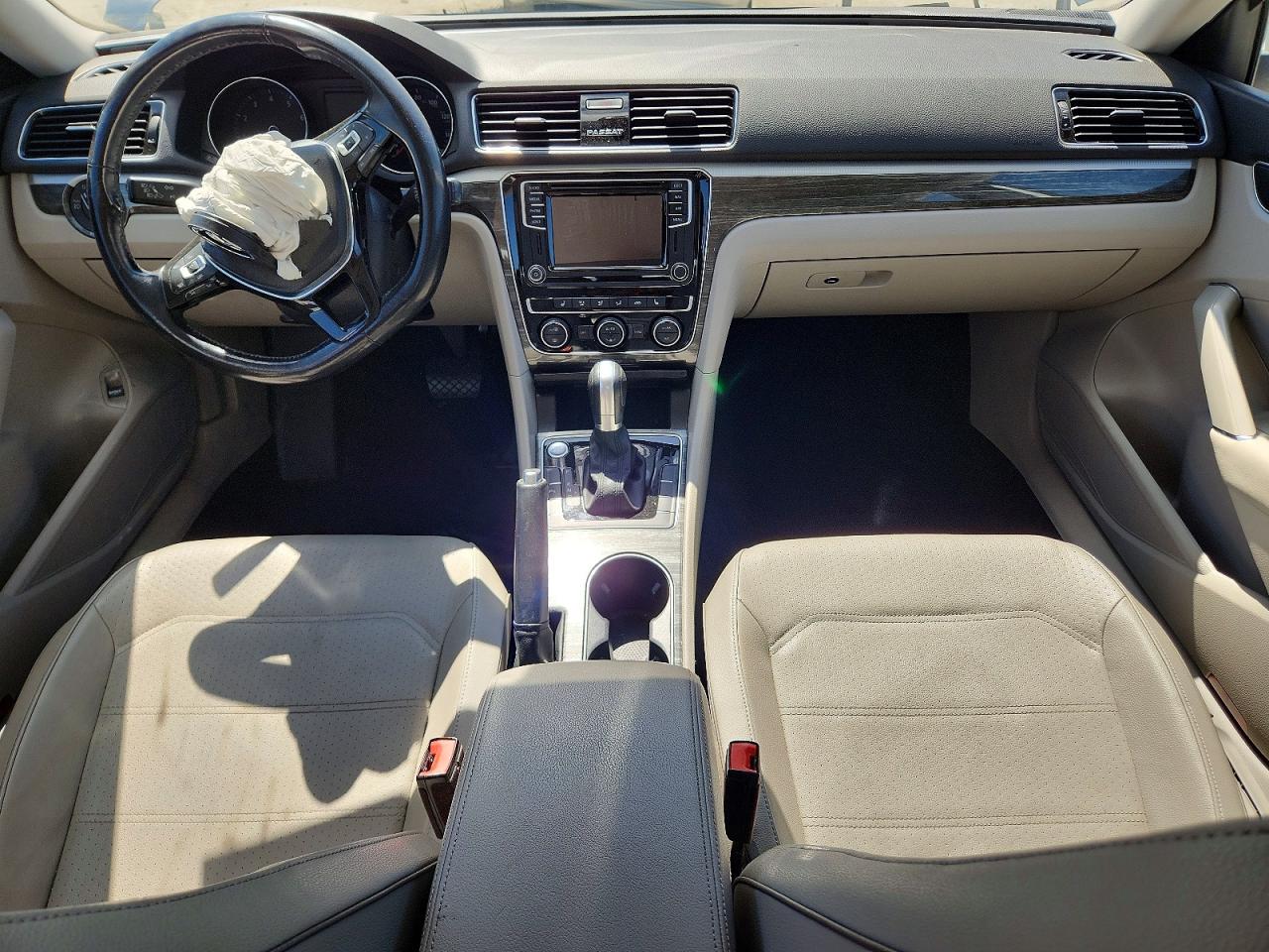 Volkswagen Passat Se
