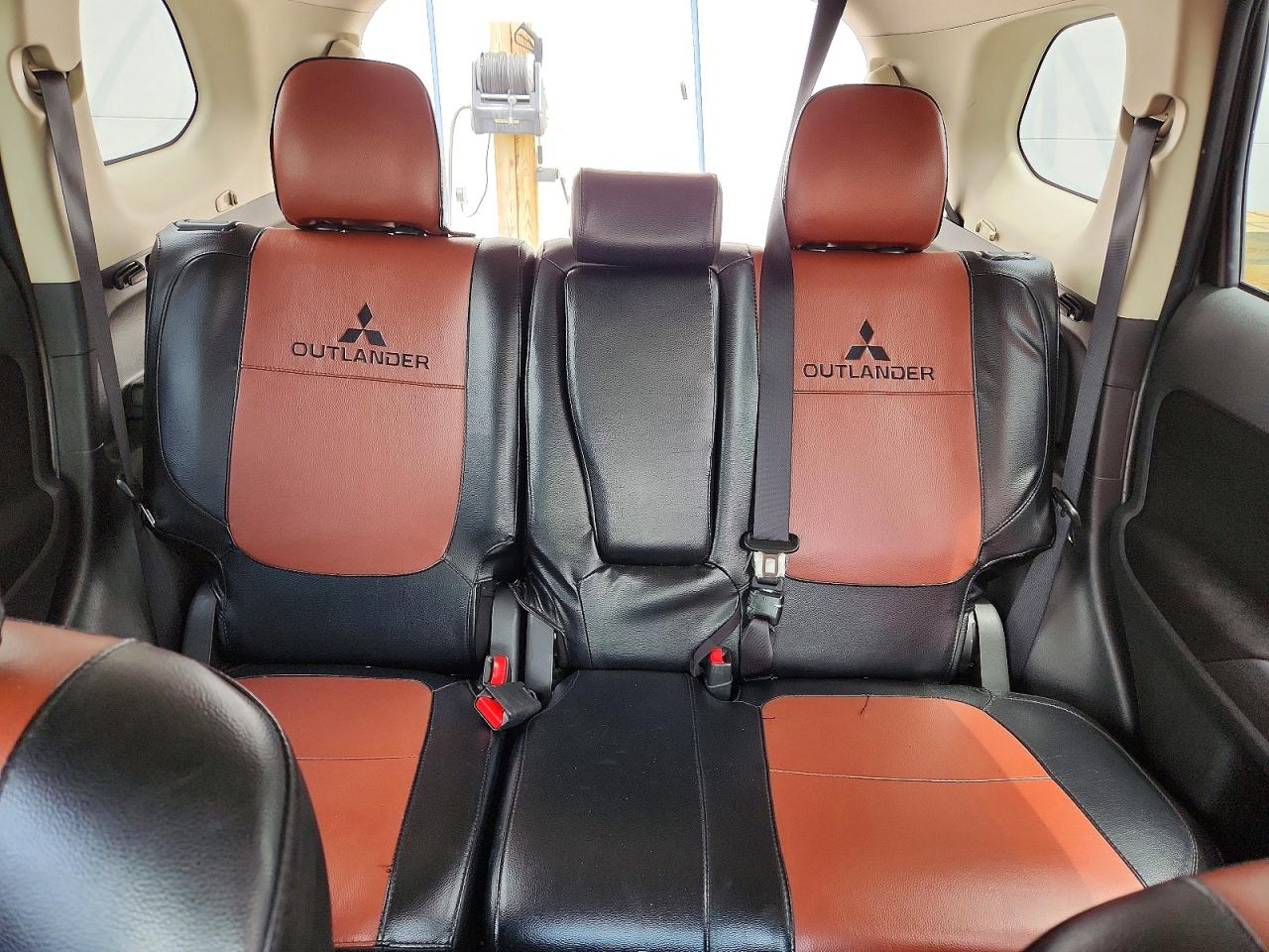 Mitsubishi Outlander Es