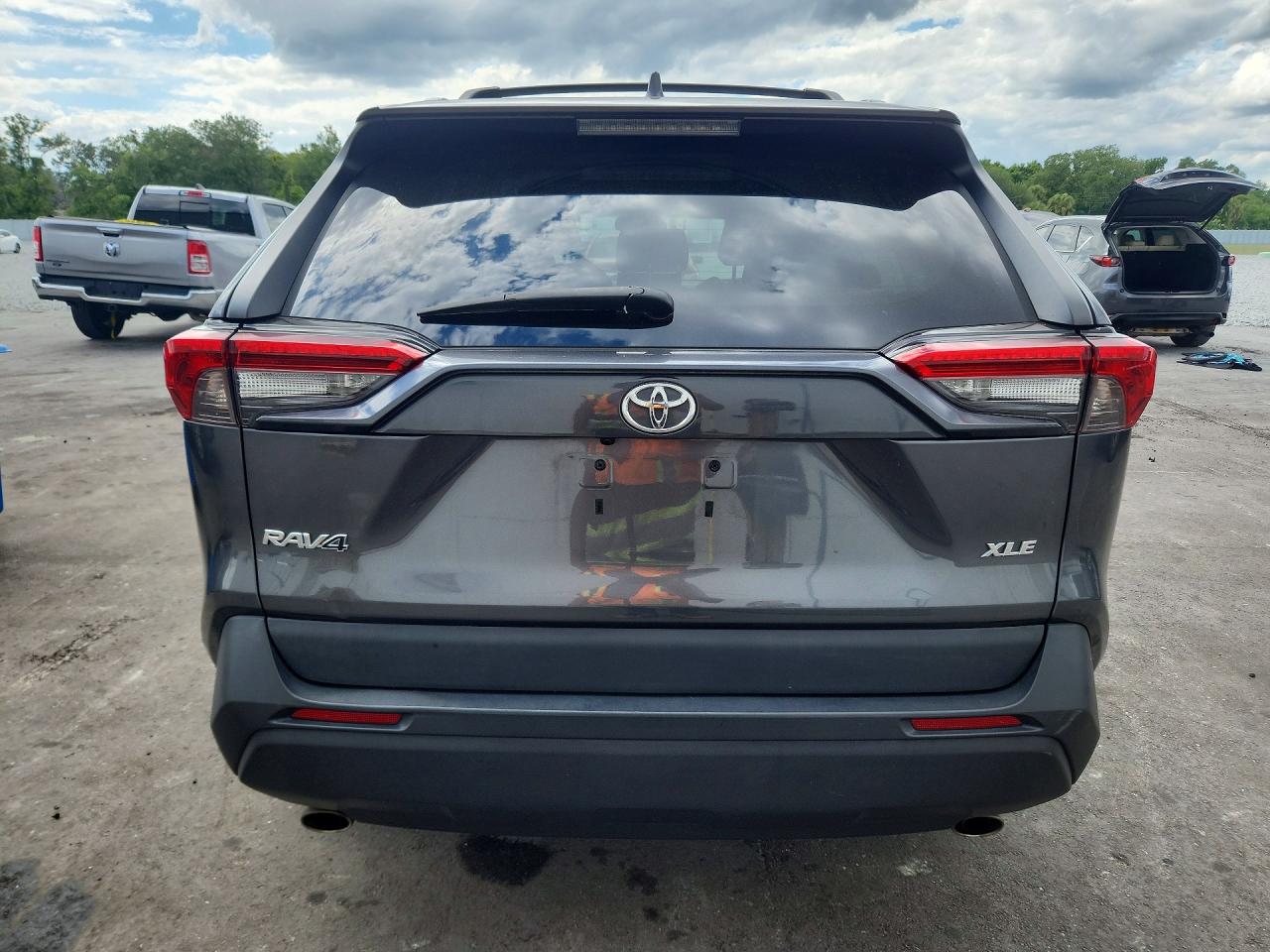 Toyota RAV4 Xle