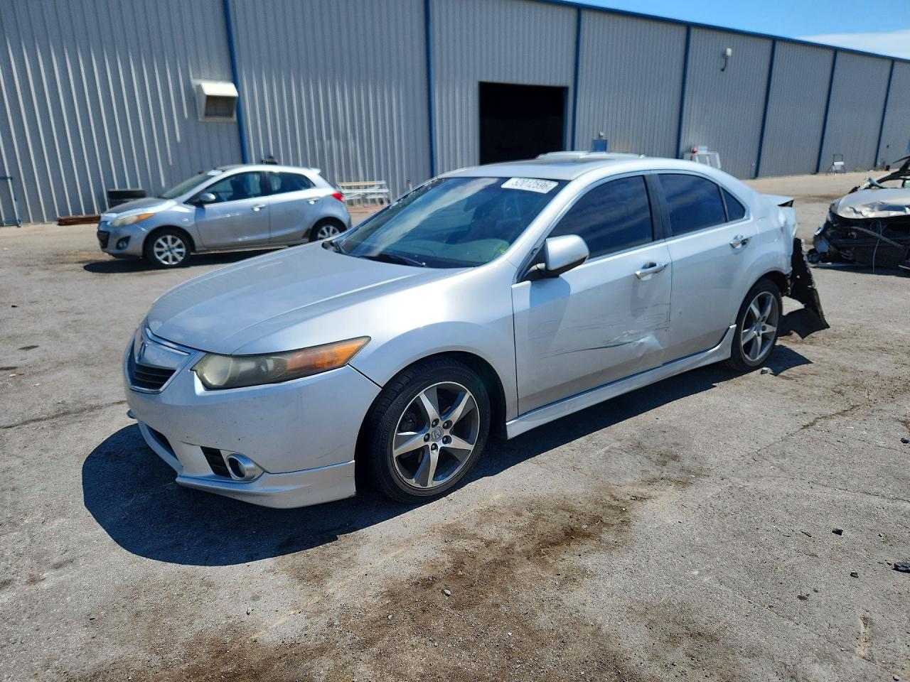 Salvage Acura TSX Image