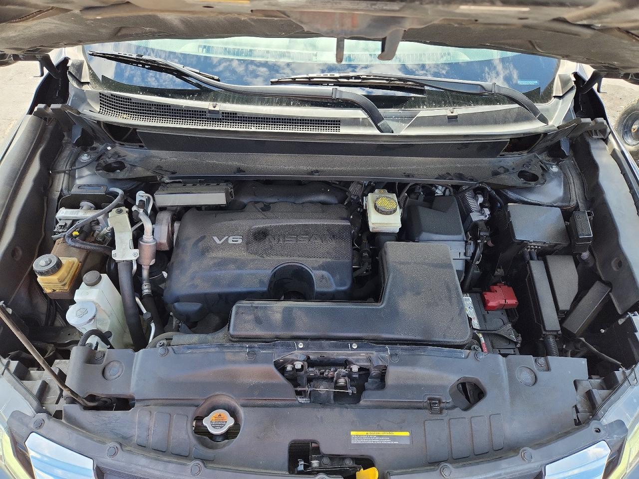Nissan Pathfinder S