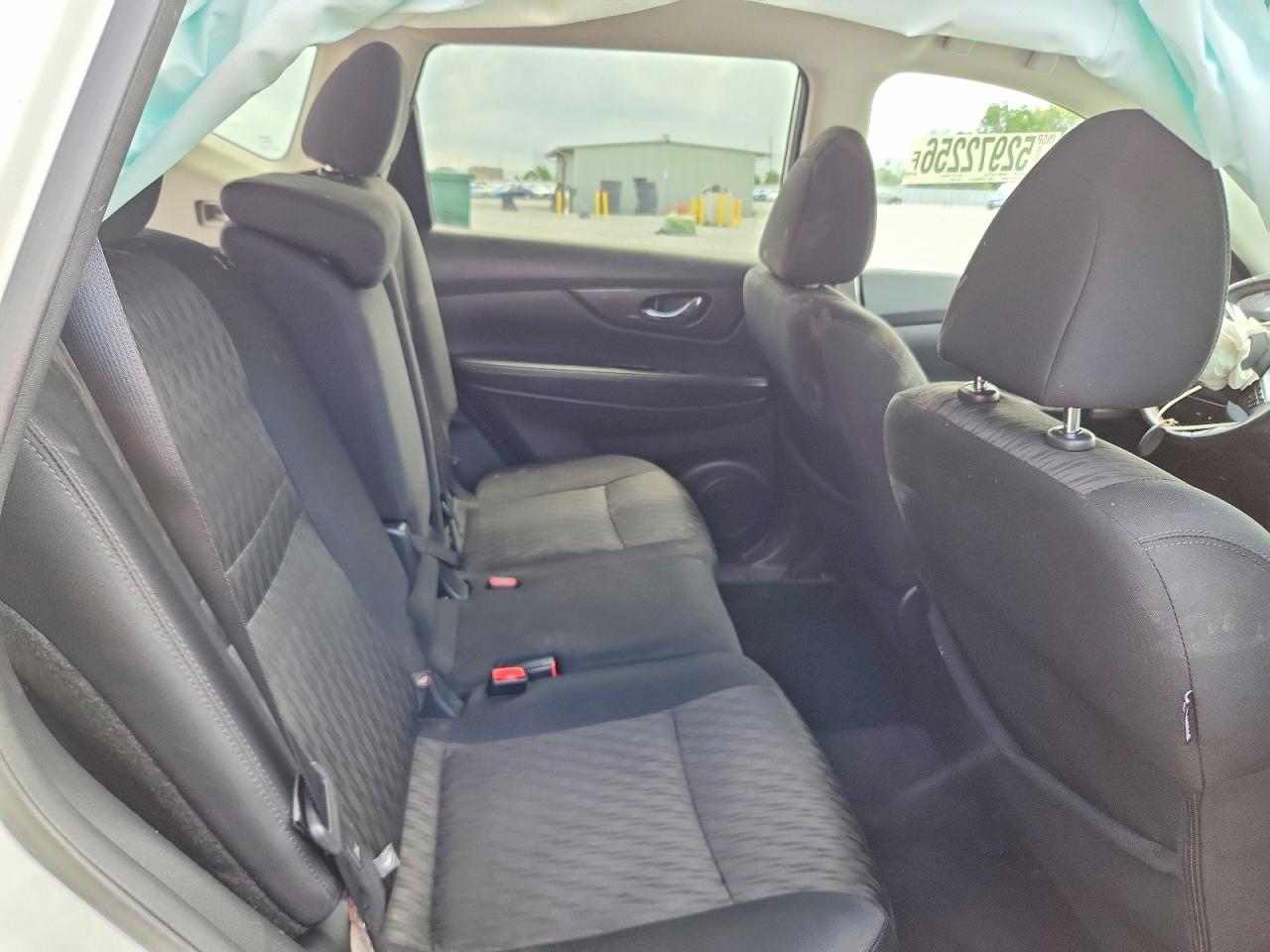 Nissan Rogue Sv