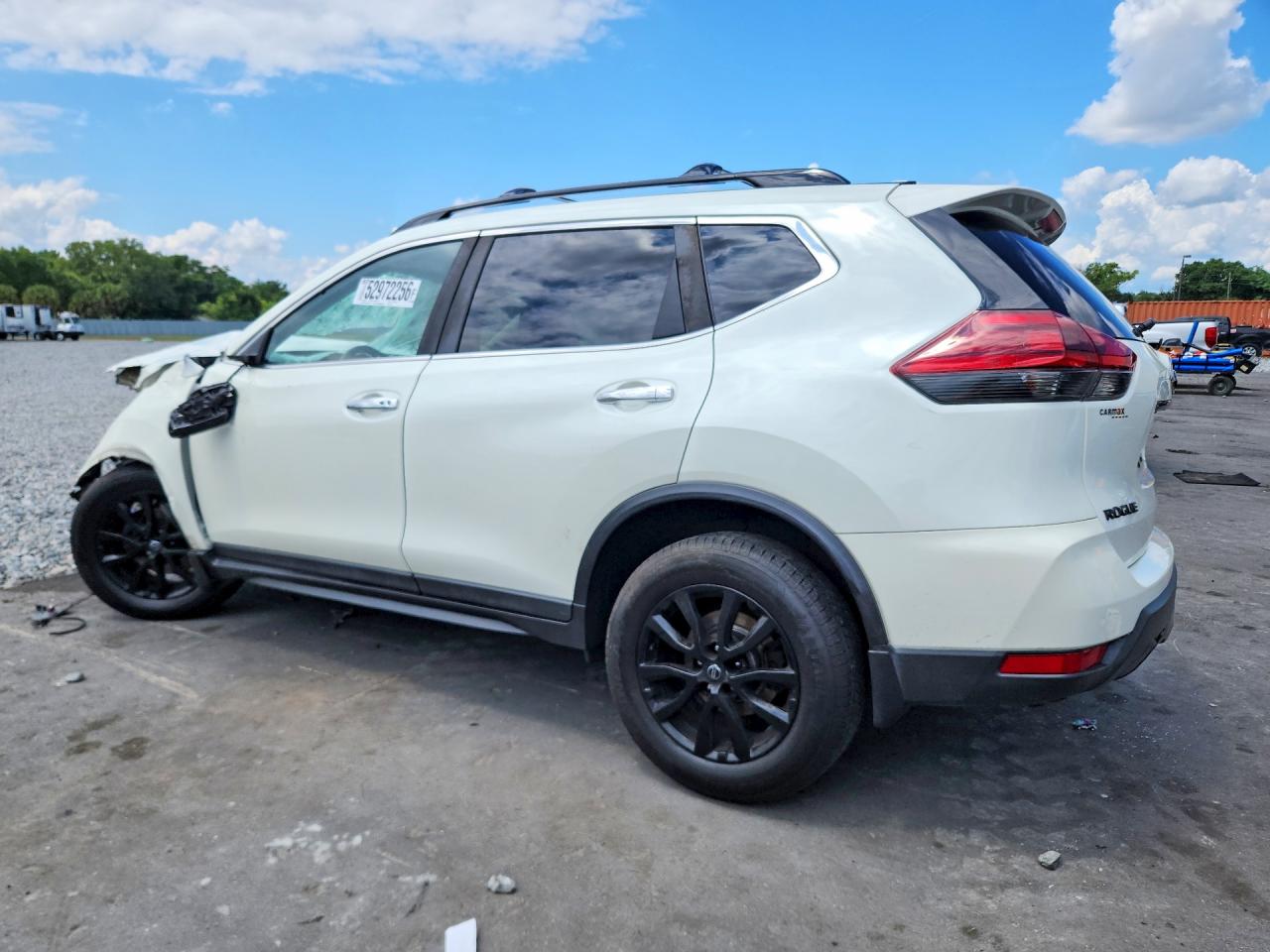 Nissan Rogue Sv