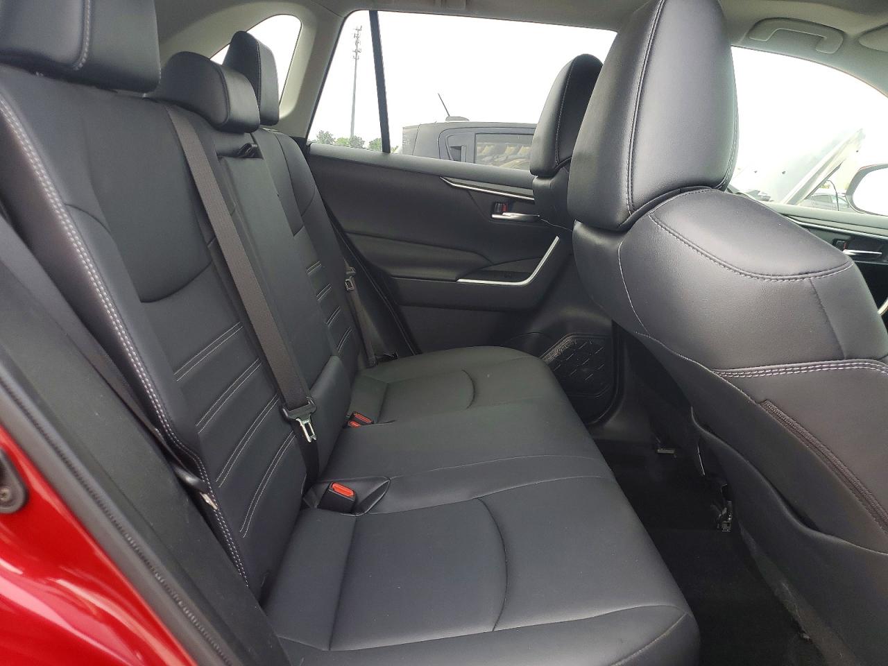 Toyota RAV4 Xle Premium