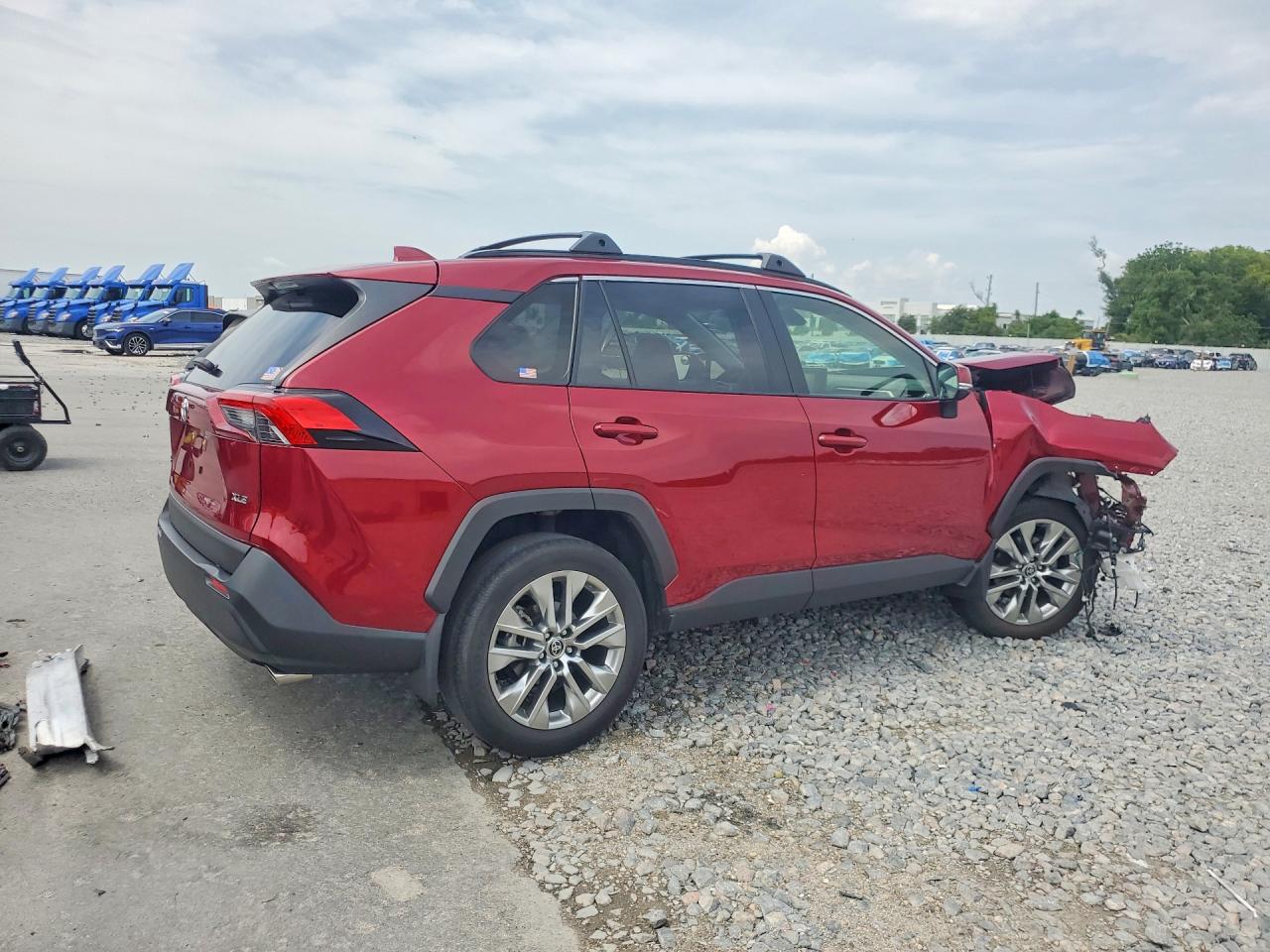 Toyota RAV4 Xle Premium