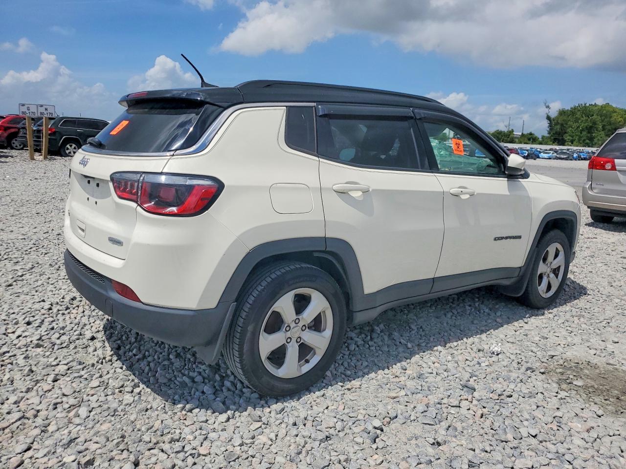 Jeep Compass Latitude