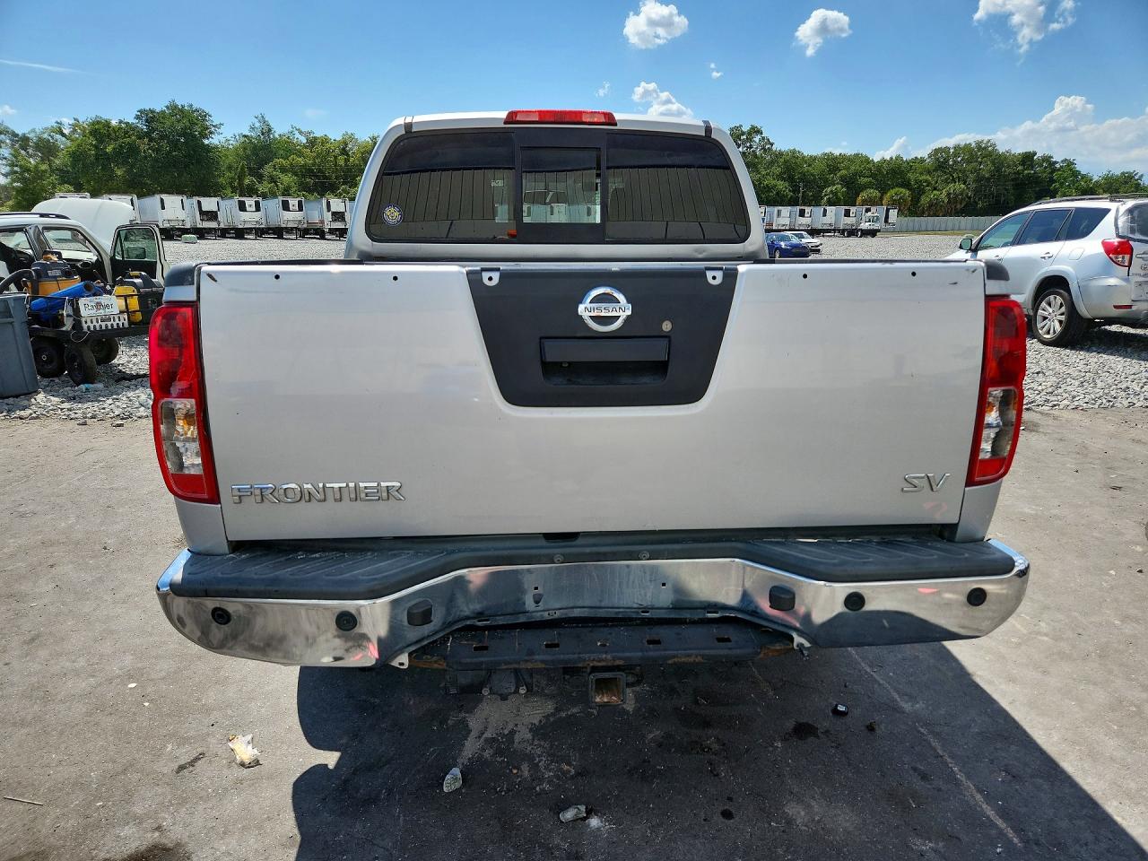 Nissan Frontier S