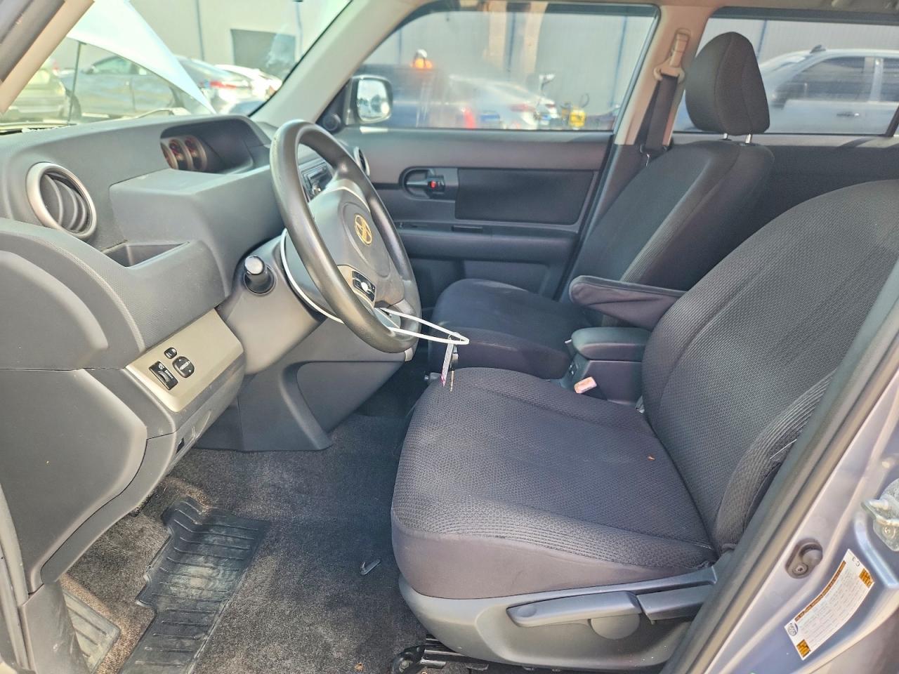 Toyota Scion Xb