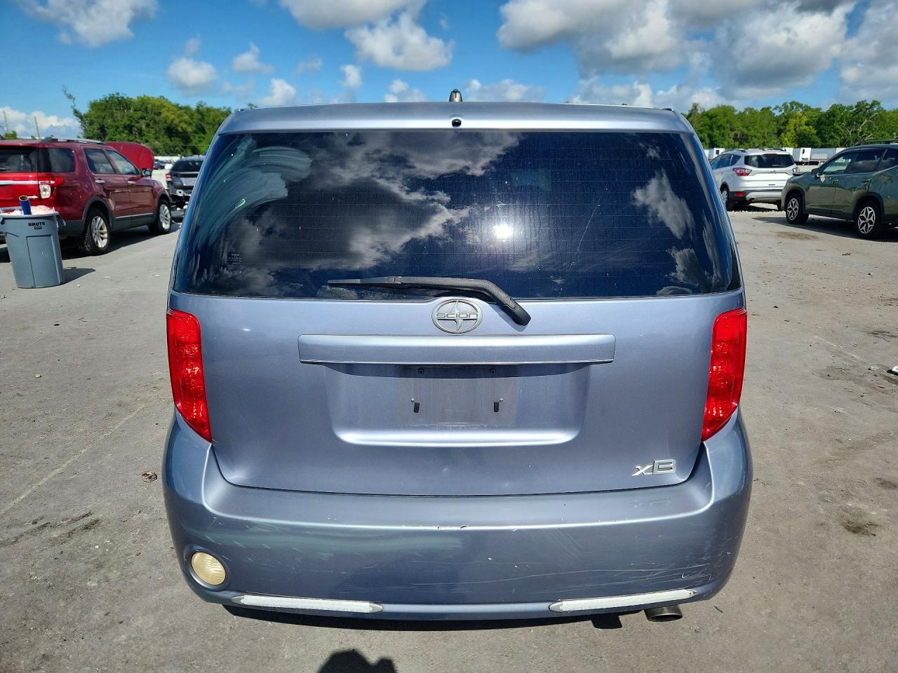 Toyota Scion Xb