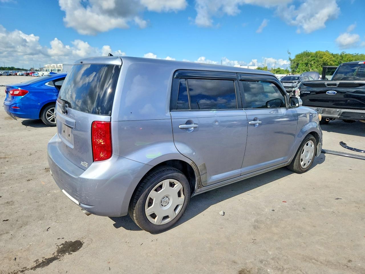 Toyota Scion Xb