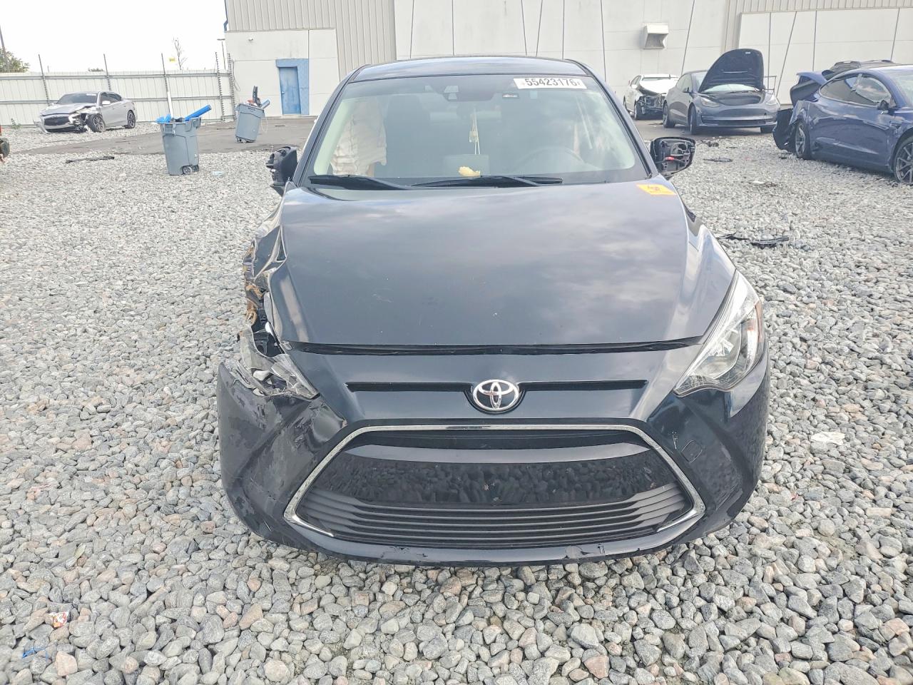 Toyota Yaris Base