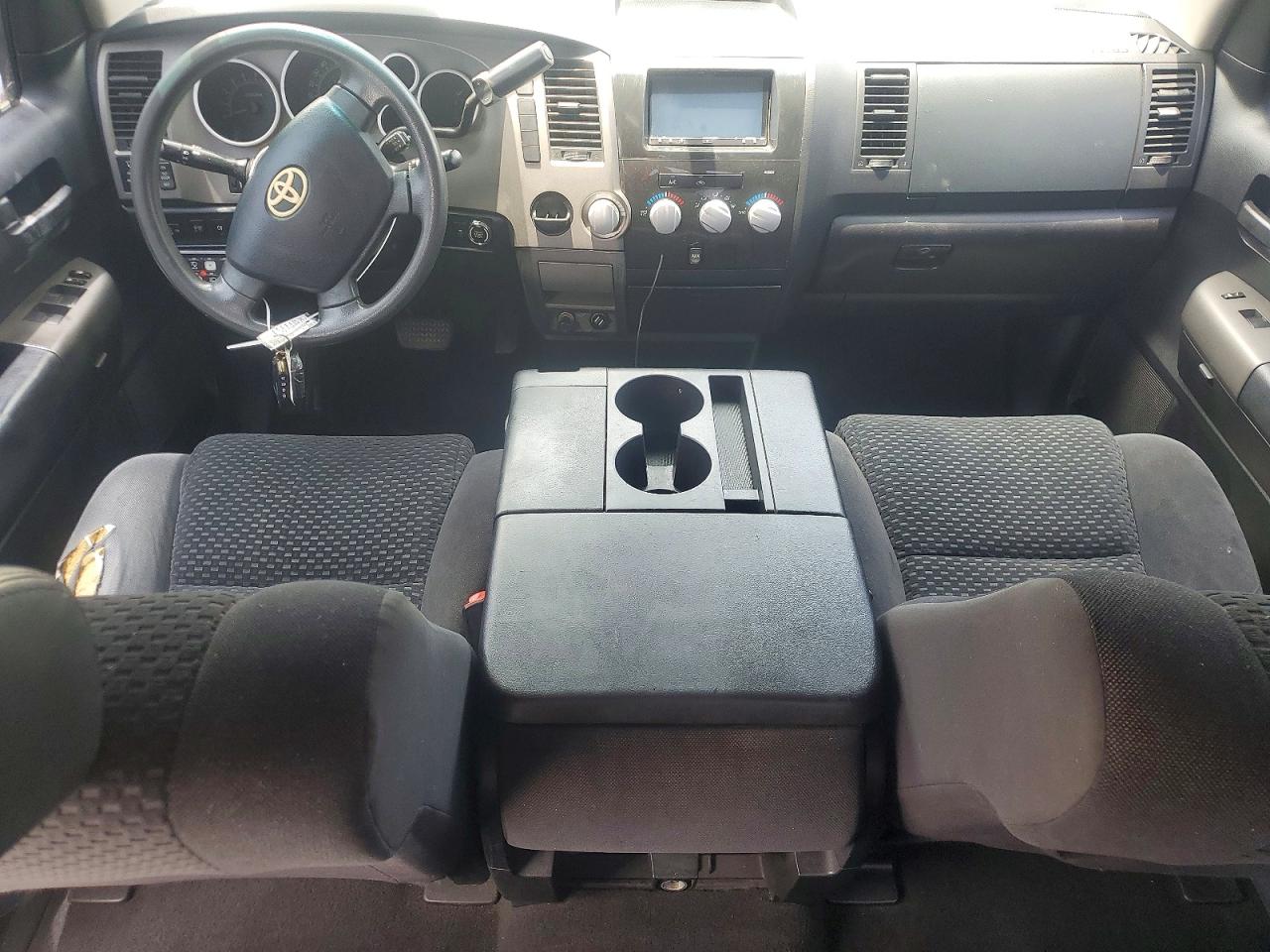 Toyota Tundra Double Cab Sr5