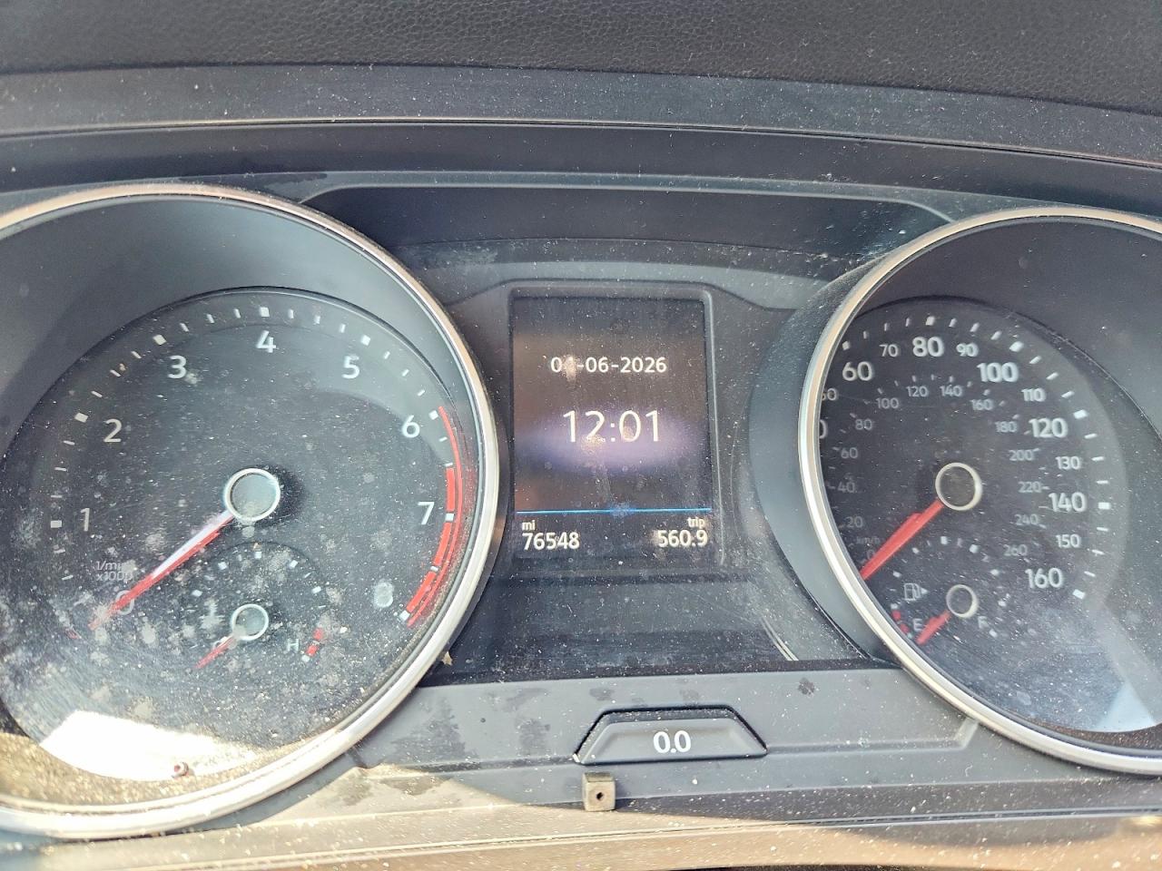 Volkswagen Tiguan S