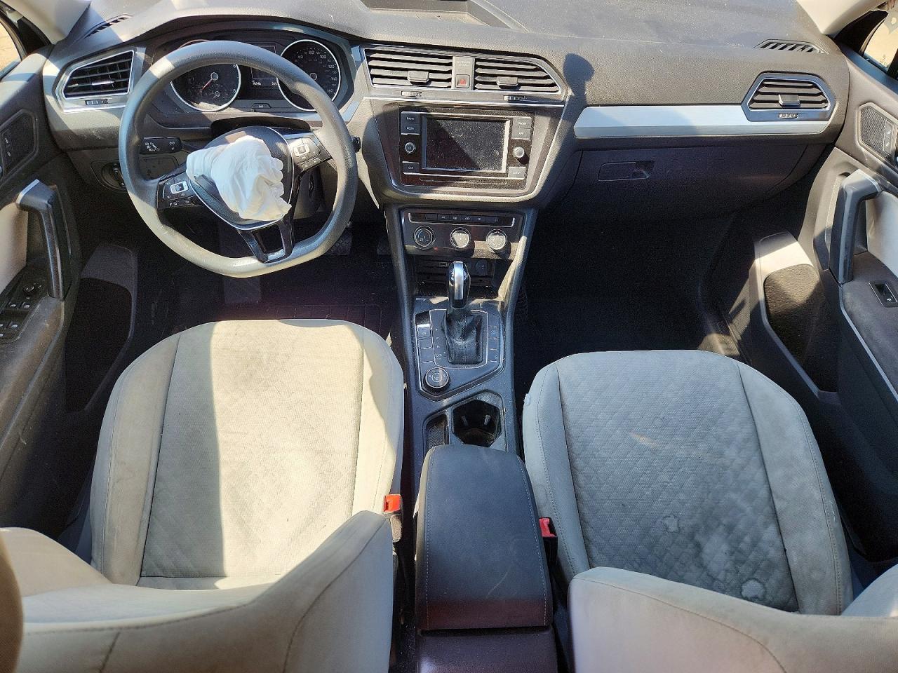 Volkswagen Tiguan S