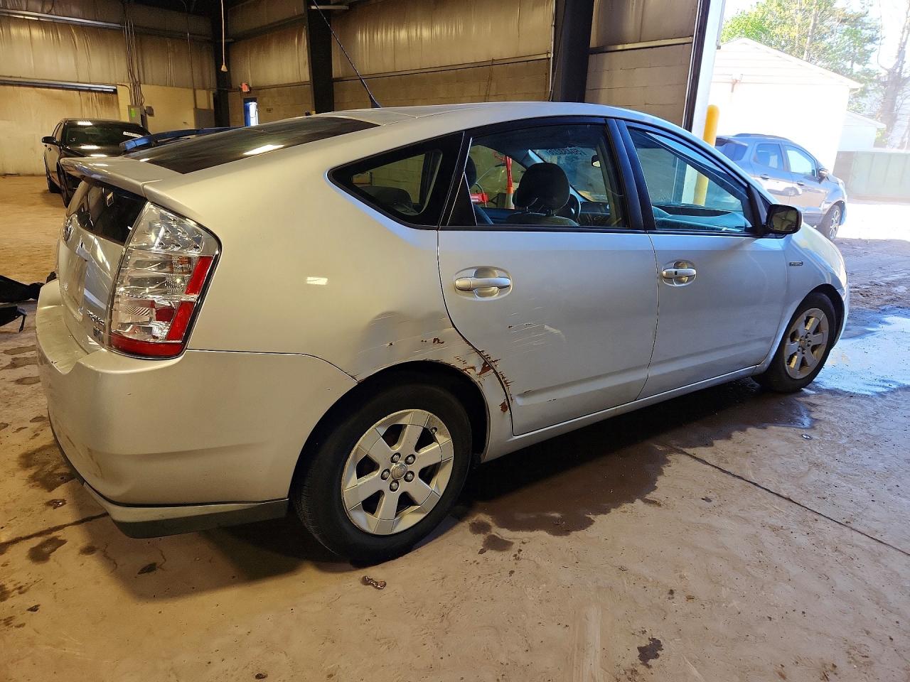 Toyota Prius Base