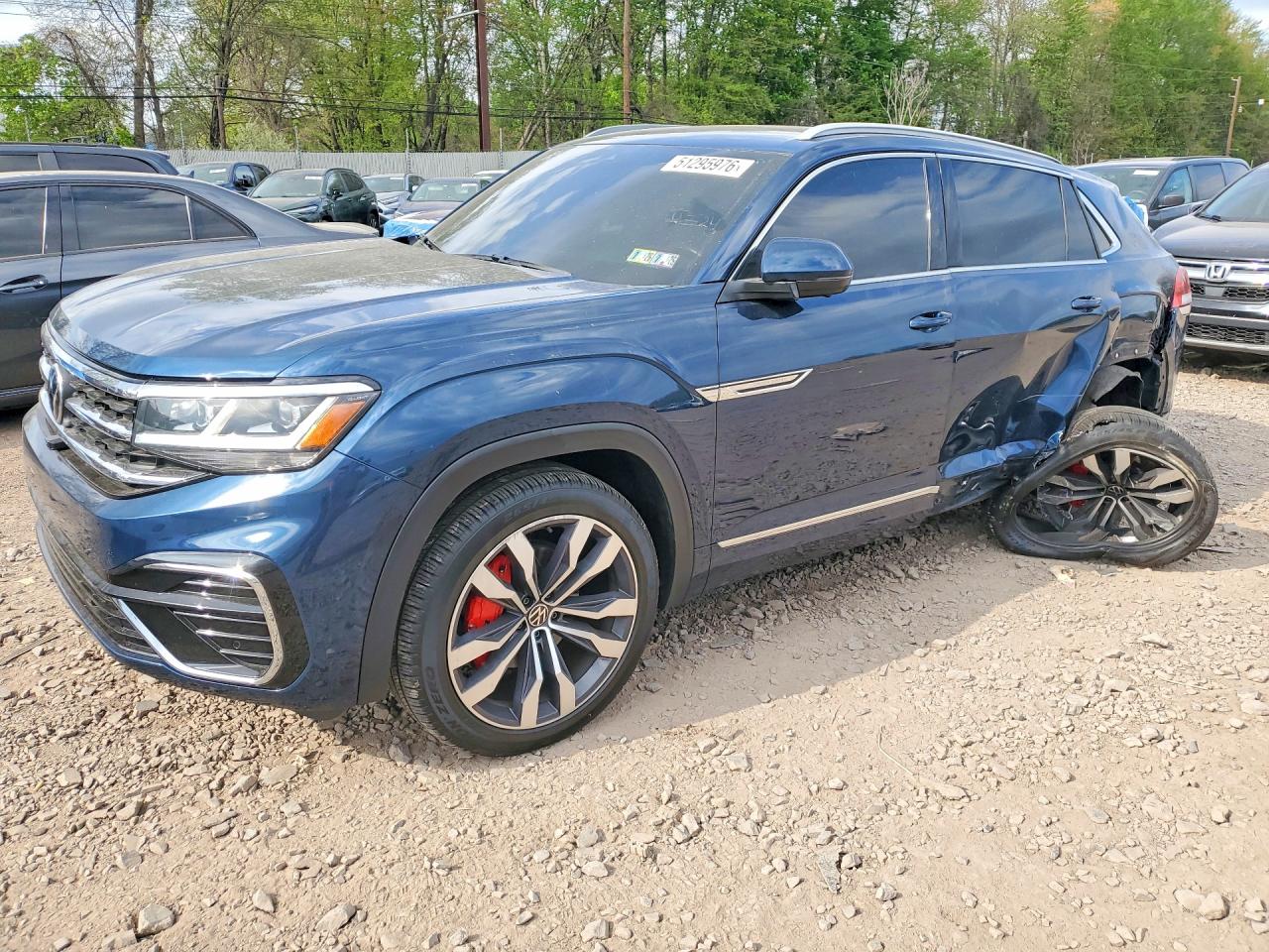 Salvage Volkswagen Atlas Image