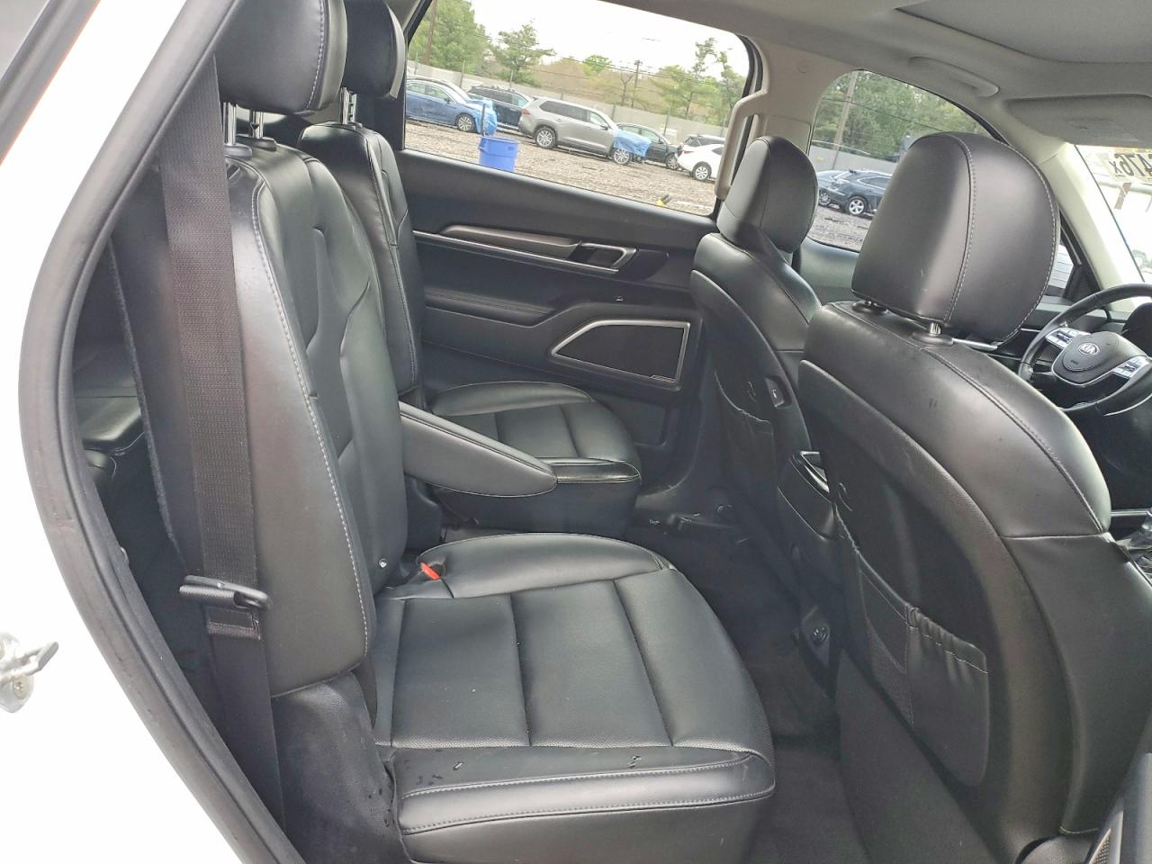 Kia Telluride S