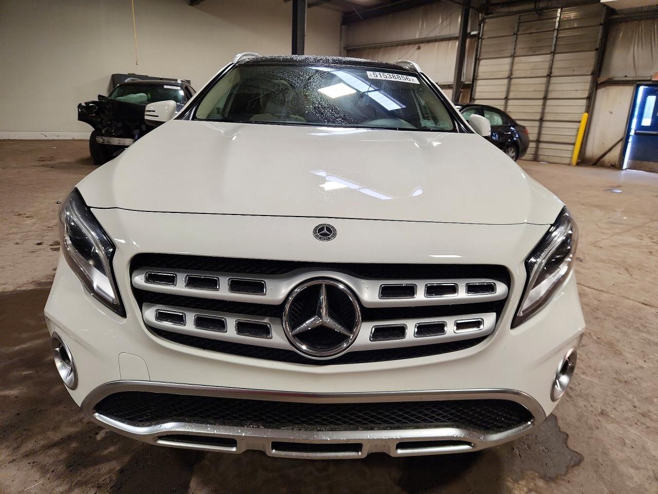 Mercedes-Benz GLA 250 4matic
