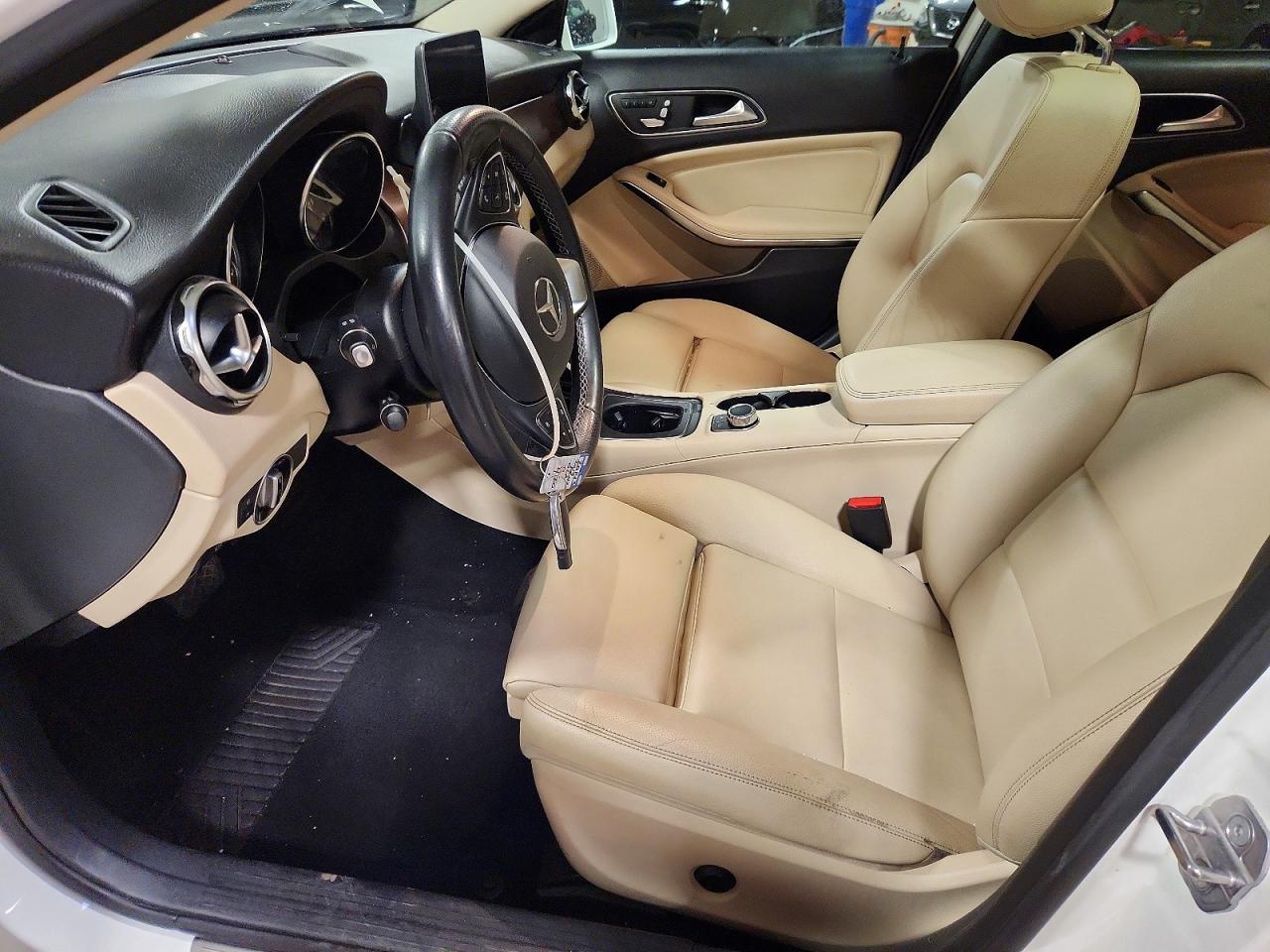 Mercedes-Benz GLA 250 4matic