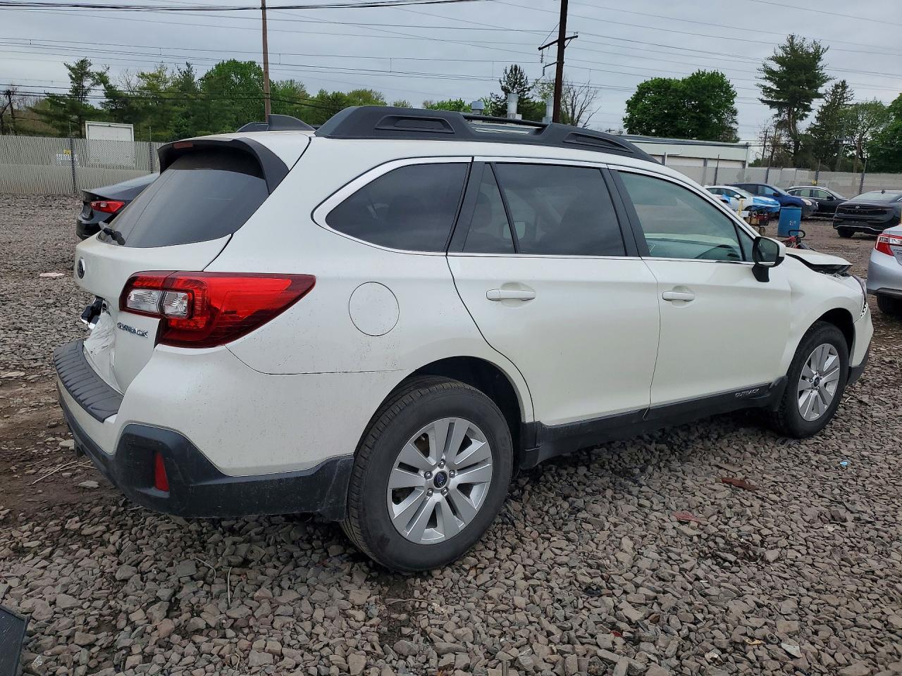 Subaru Outback 2.5i Premium