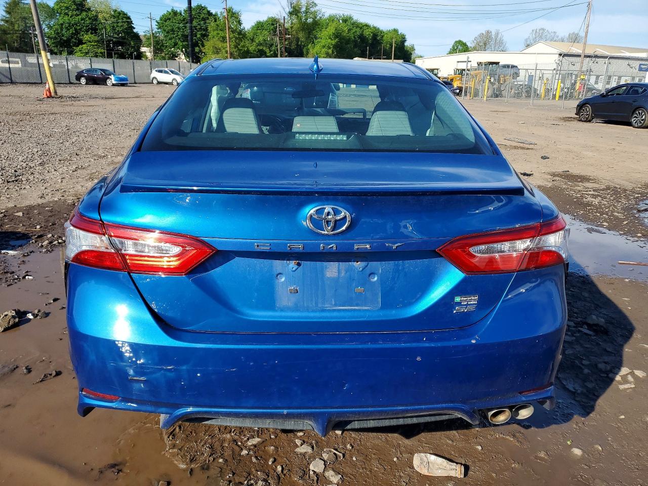 Toyota Camry Se