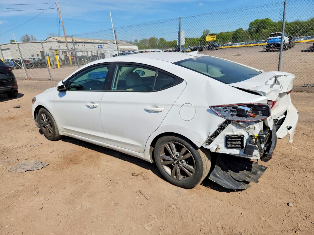 Hyundai ELANTRA Value Edition