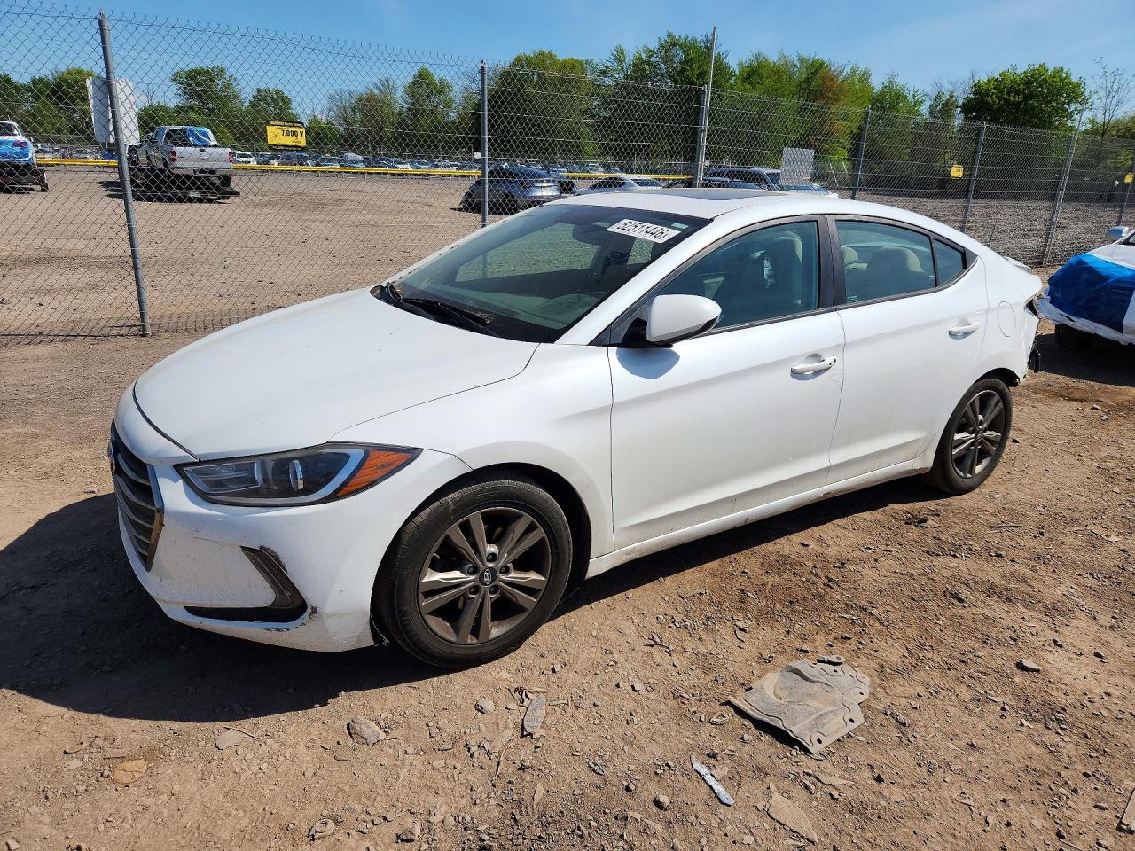 Salvage Hyundai ELANTRA Image