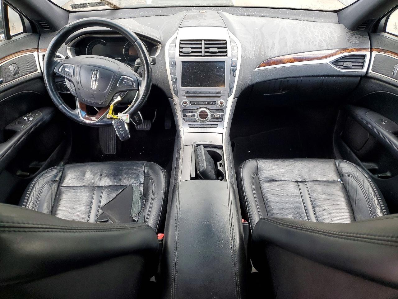 Lincoln MKZ Reserve