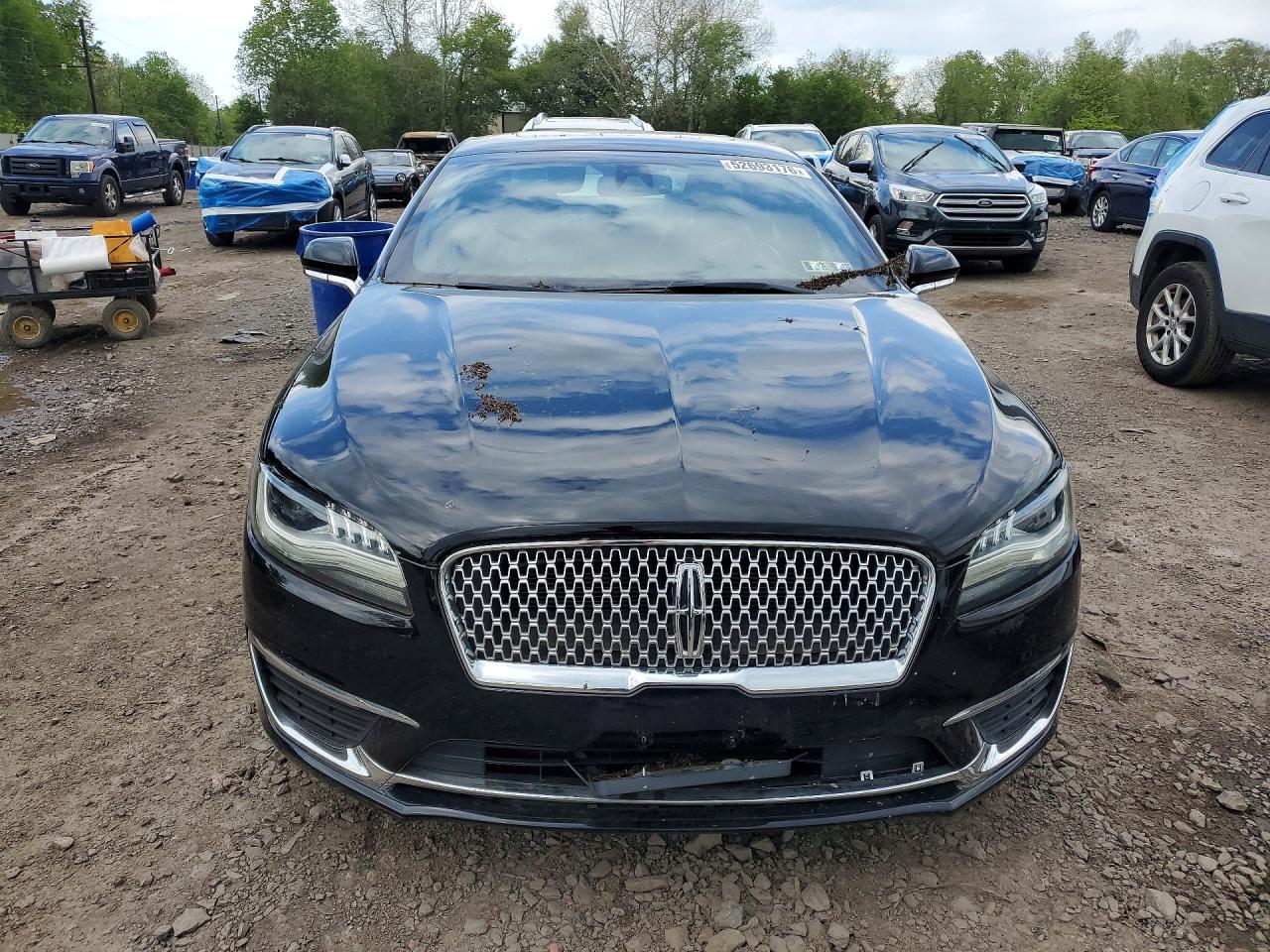 Lincoln MKZ Reserve