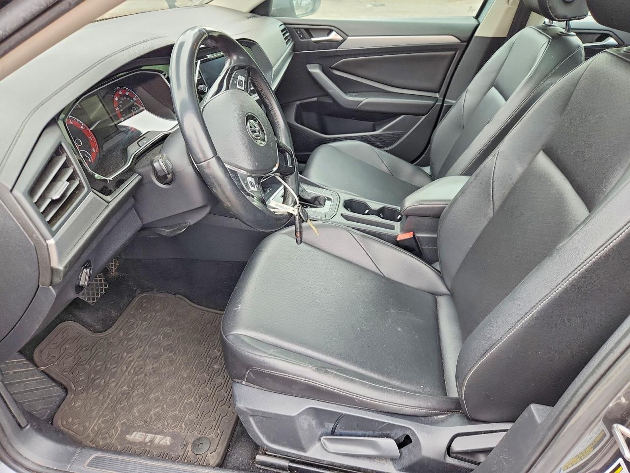 Volkswagen Jetta S