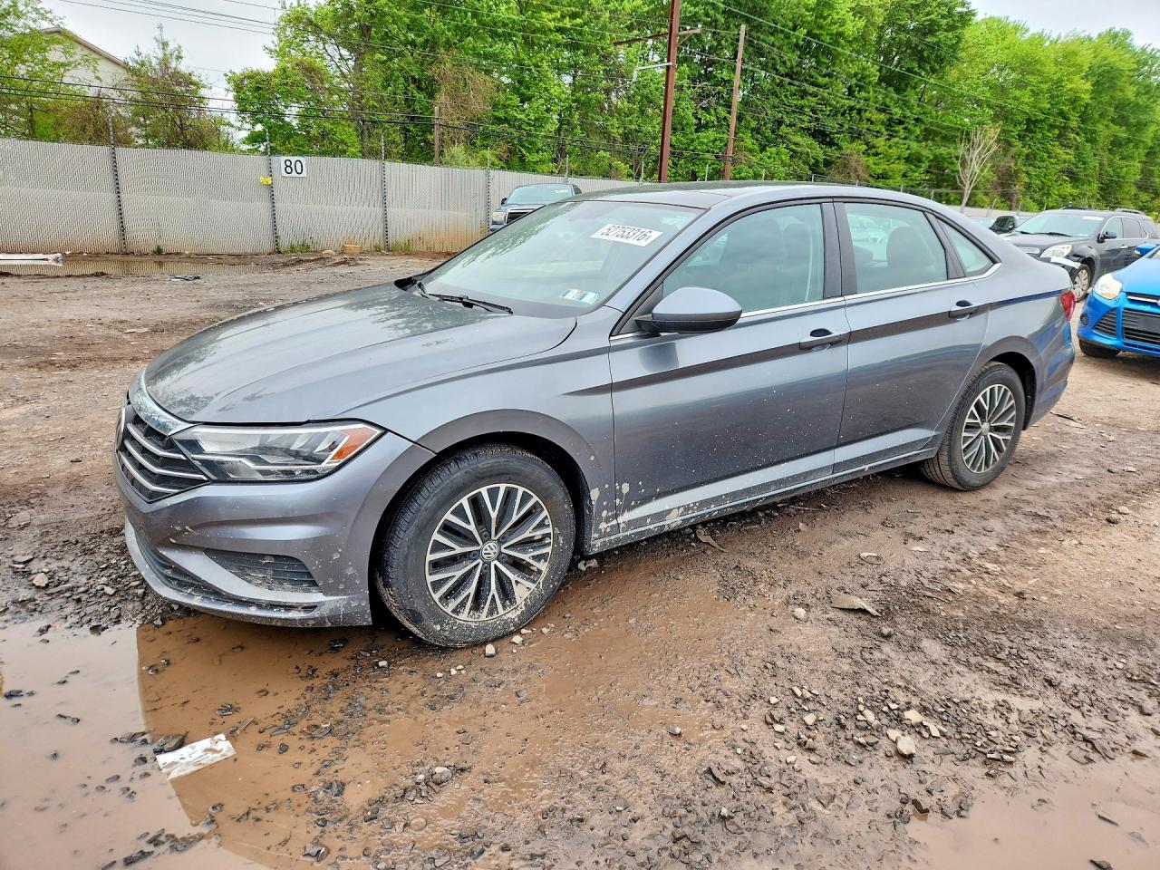 Salvage Volkswagen Jetta Image