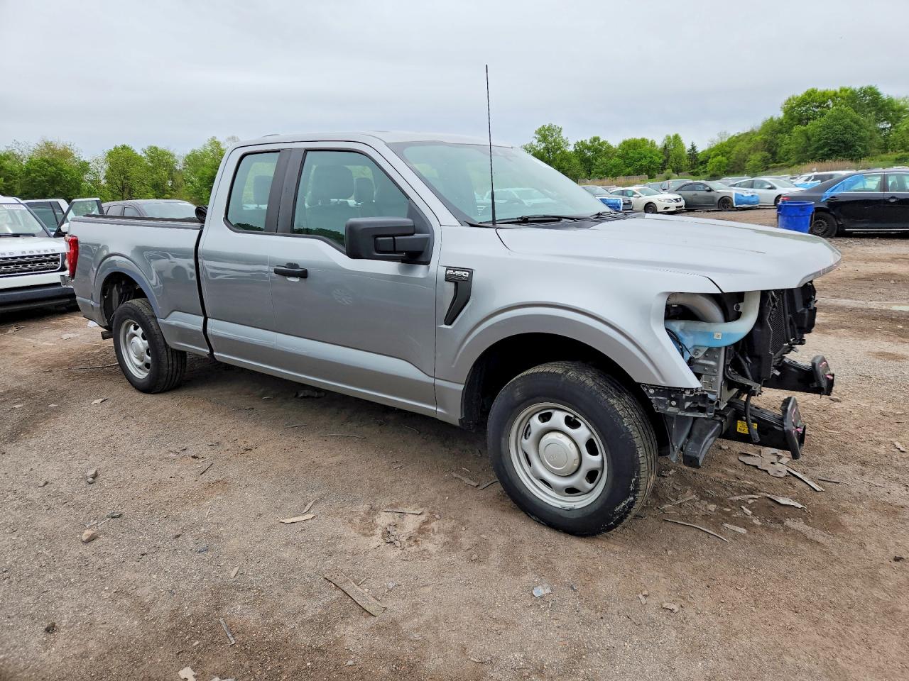 Ford F-150 Super Cab